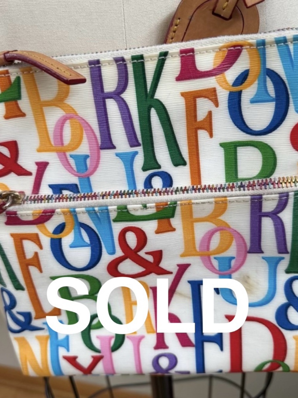 Vintage Dooney & Bourke WHITE + Multicolor Grafica Letter Carrier Crossbody bag